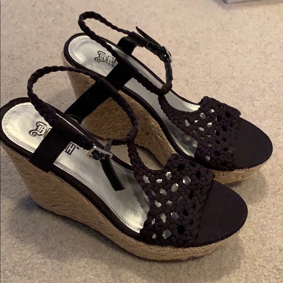 Wedges - Picture 2 of 3